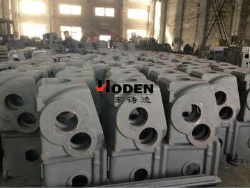 減速機(jī)箱體鑄件是由什么材料制成的？